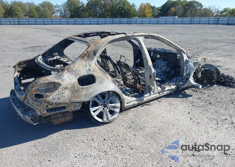 2018 Mercedes-Benz C 300 из США, поврежденный, VIN 55SWF4JB6JU260596